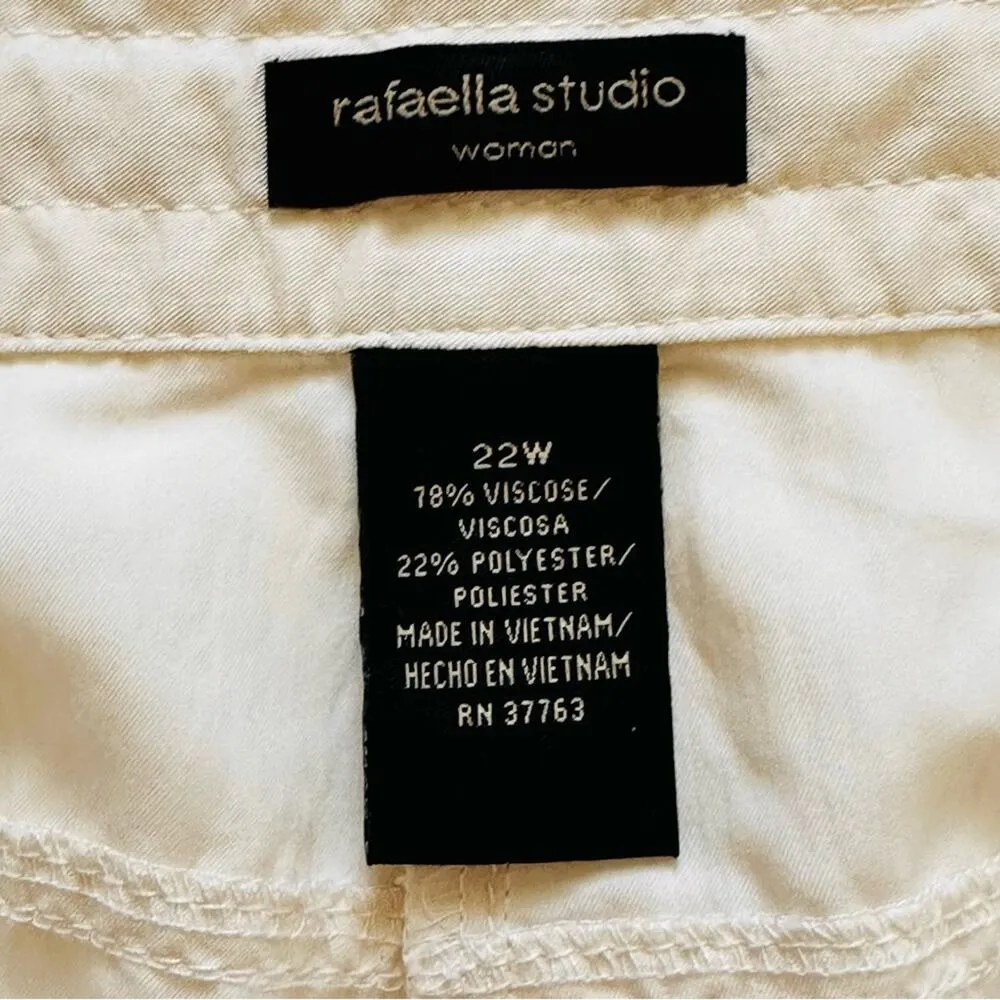 Rafaella Studio Capri Pants Cream Lightweight Pockets Cargo Plus Size 22W NEW - Image 2