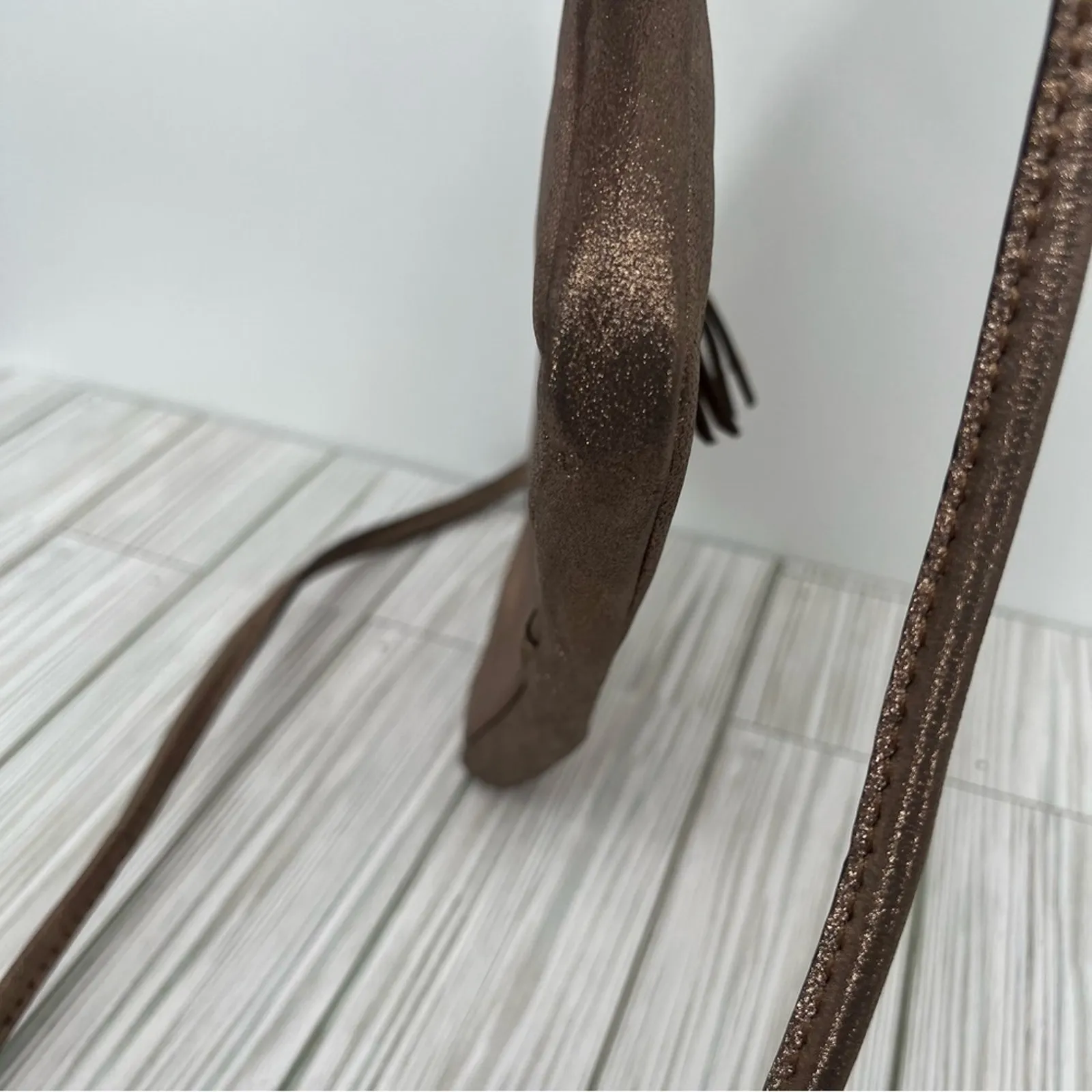 Fossil Erin bag crossbody cow hide rose gold leather zip top purse - Image 8