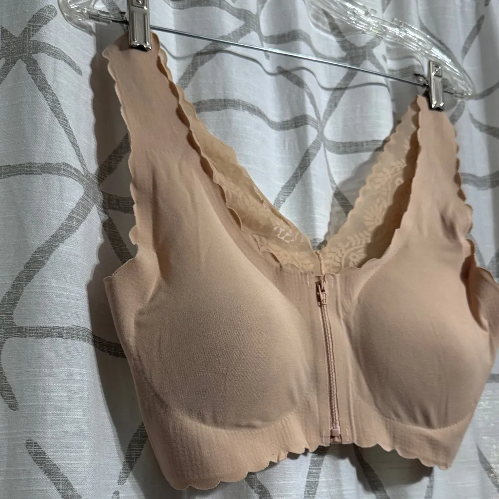 Seamless Nude Lace Trim Bra Tan Size 3X - Image 3