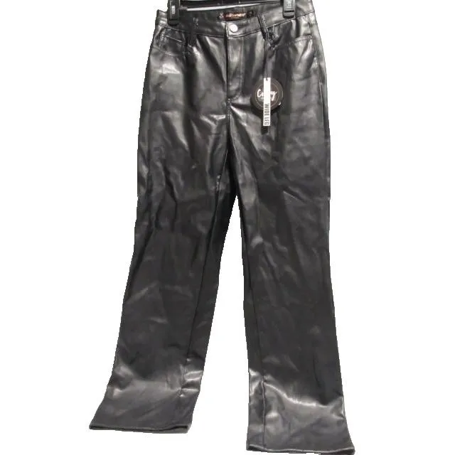 Dollhouse Juniors Curvy Wide‑Leg Faux Leather Jeans – Black – Size 11/12 – NWT - Image 2