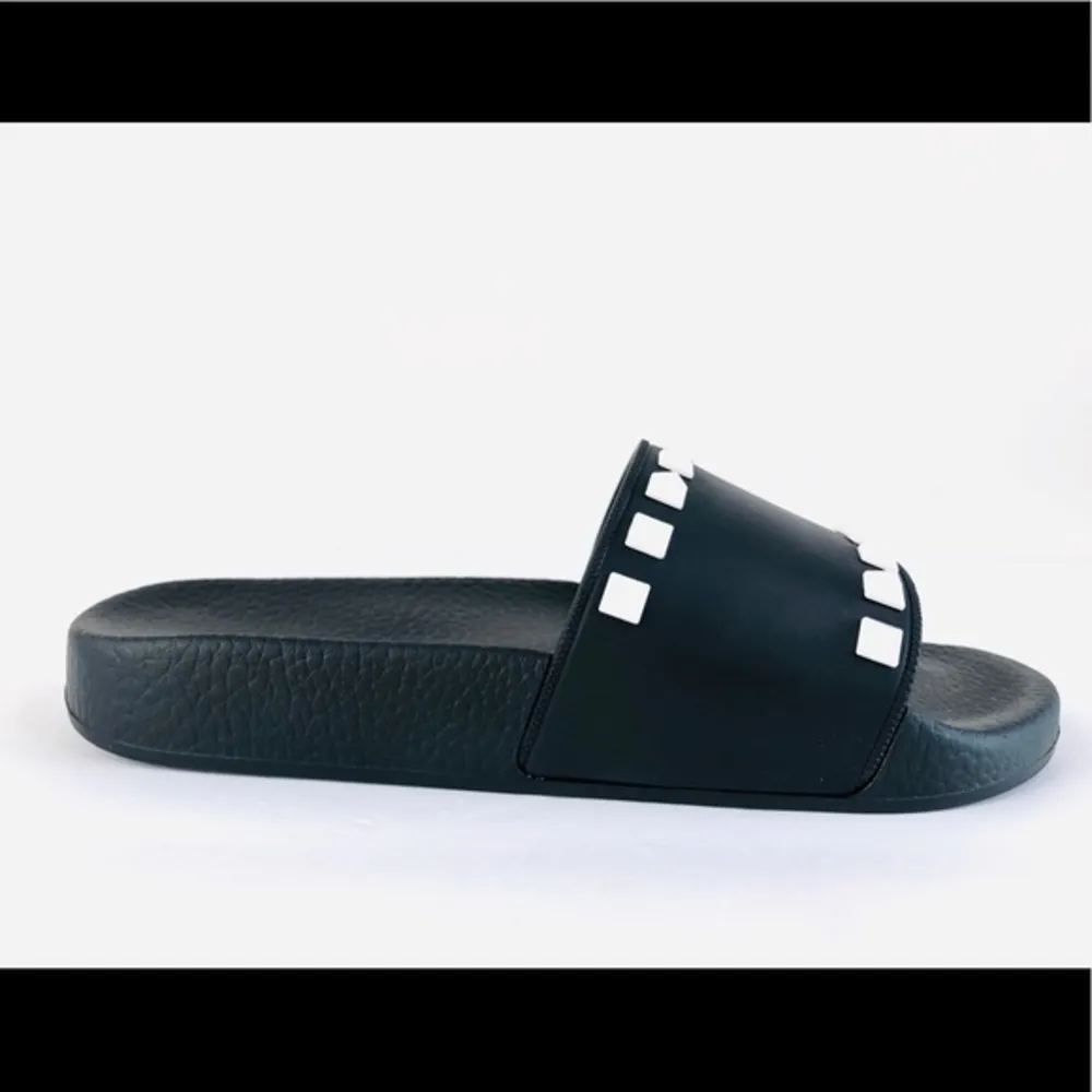 VALENTINO GARAVANI ROCKSTUD PVC SLIDE  STUD SANDAL - Image 10