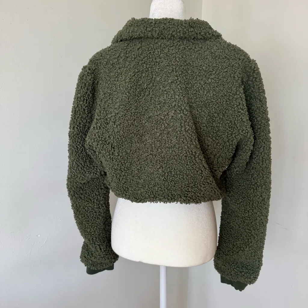NWT For Love and Lemons Sherpa Green Cropped 1/2 Zip Heavy Thick Size Large - Image 3