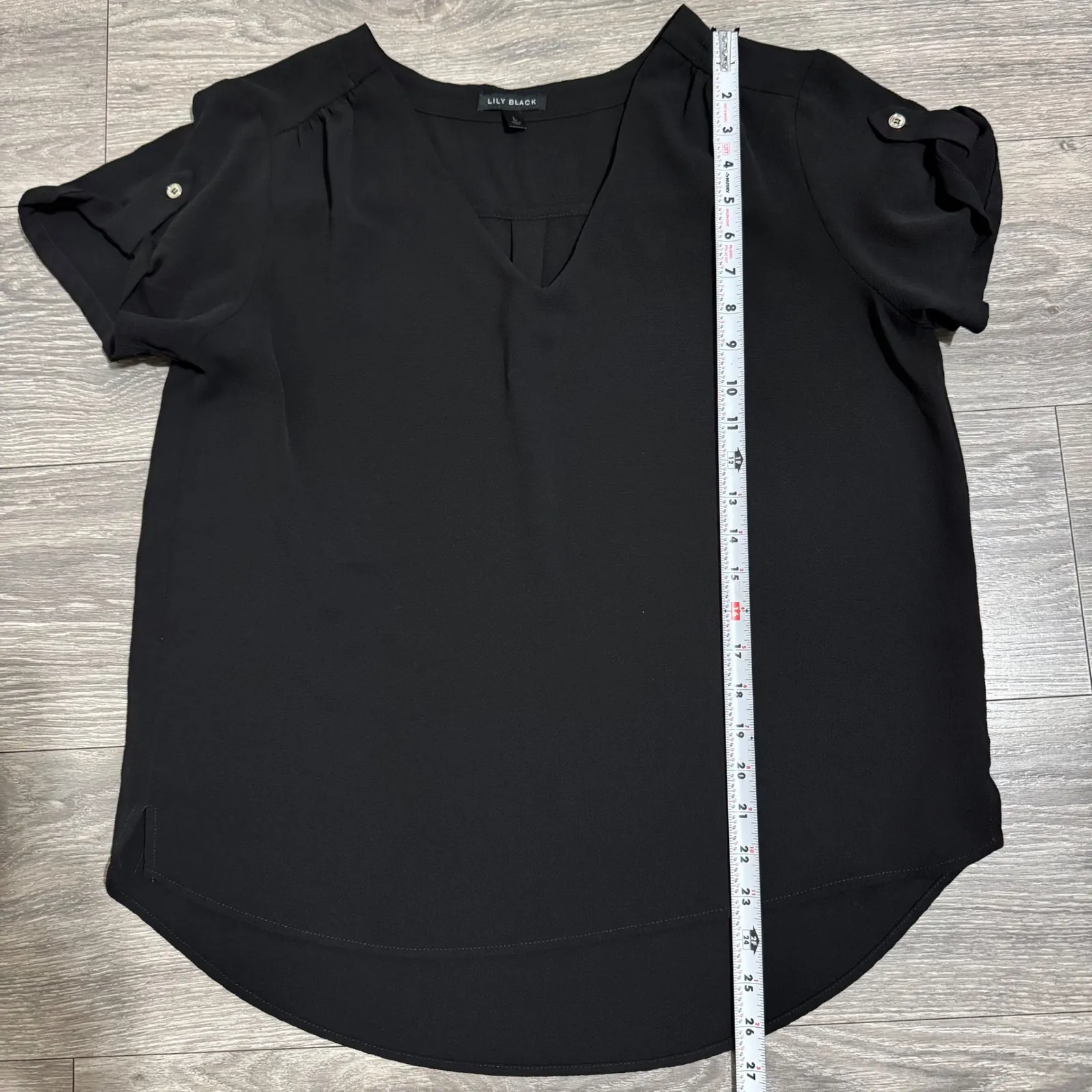Lily Black Women Black Short Sleeve V Neck Roll Tab Sleeve Blouse Top L Size L - Image 7