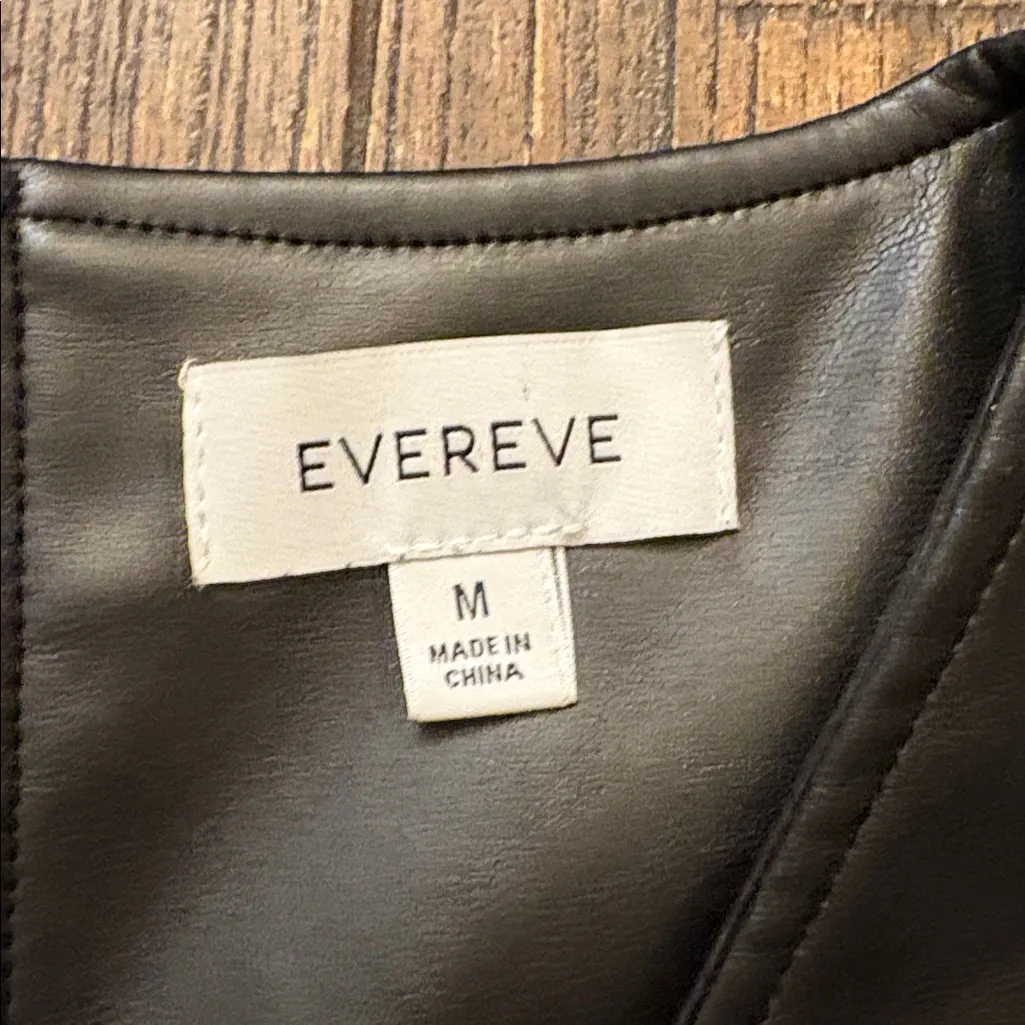 Evereve Elodie Black Vegan Leather Shift Dress Medium EUC Sleeveless Streetwear - Image 4