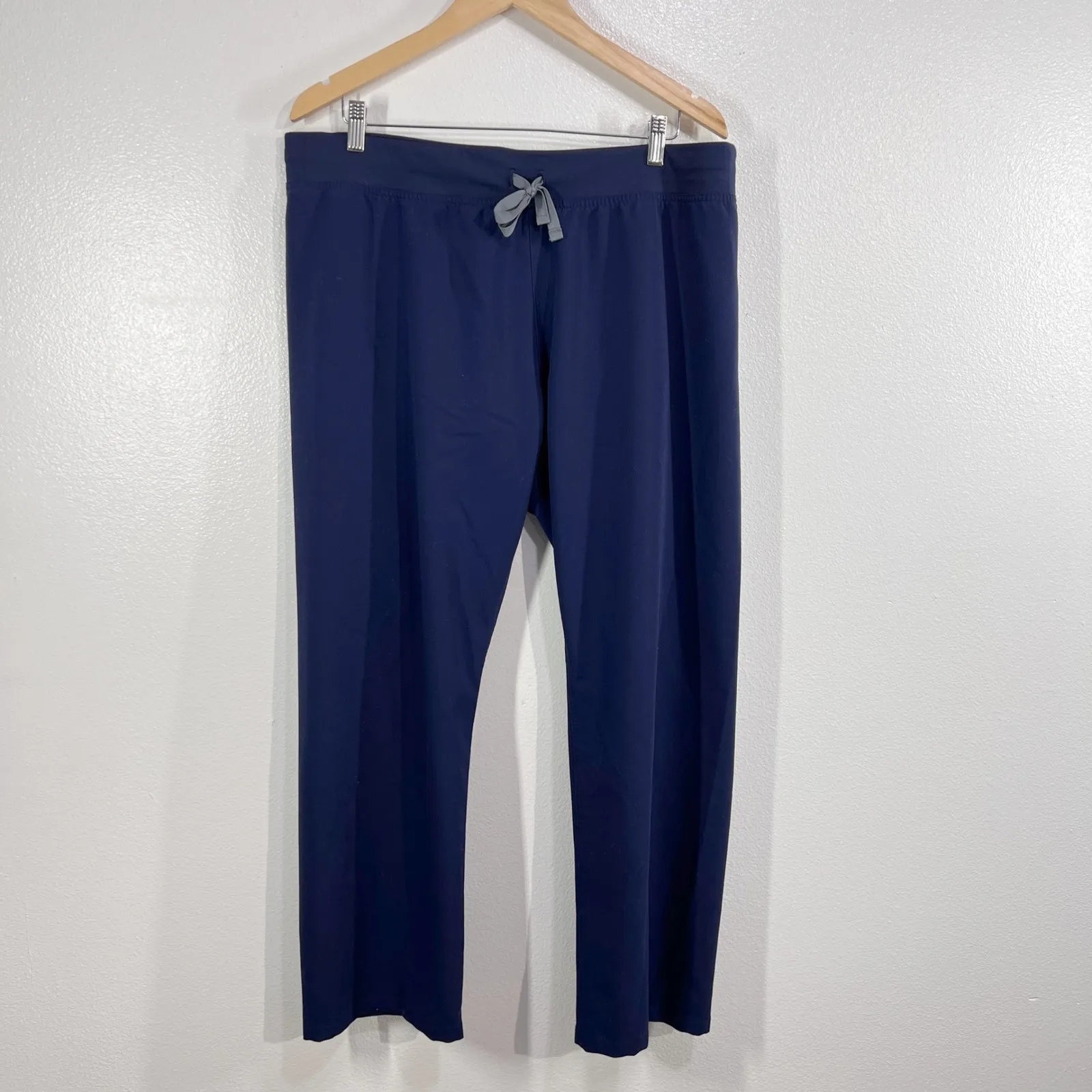 FIGS Technical Collection Navy Scrub Pants XL Petite Straight Leg‎ Drawstring - Image 2