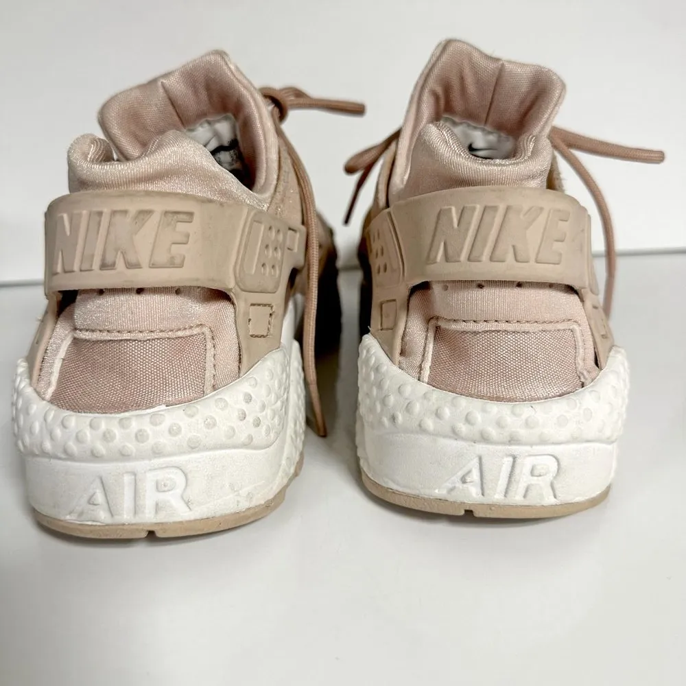 Nike Air Huarache Shoes - Image 3