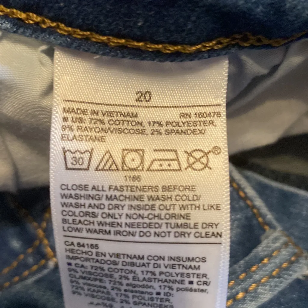 Old Navy Medium Wash Rockstar Super Skinny Low Rise Jeans Size 20 - Image 5