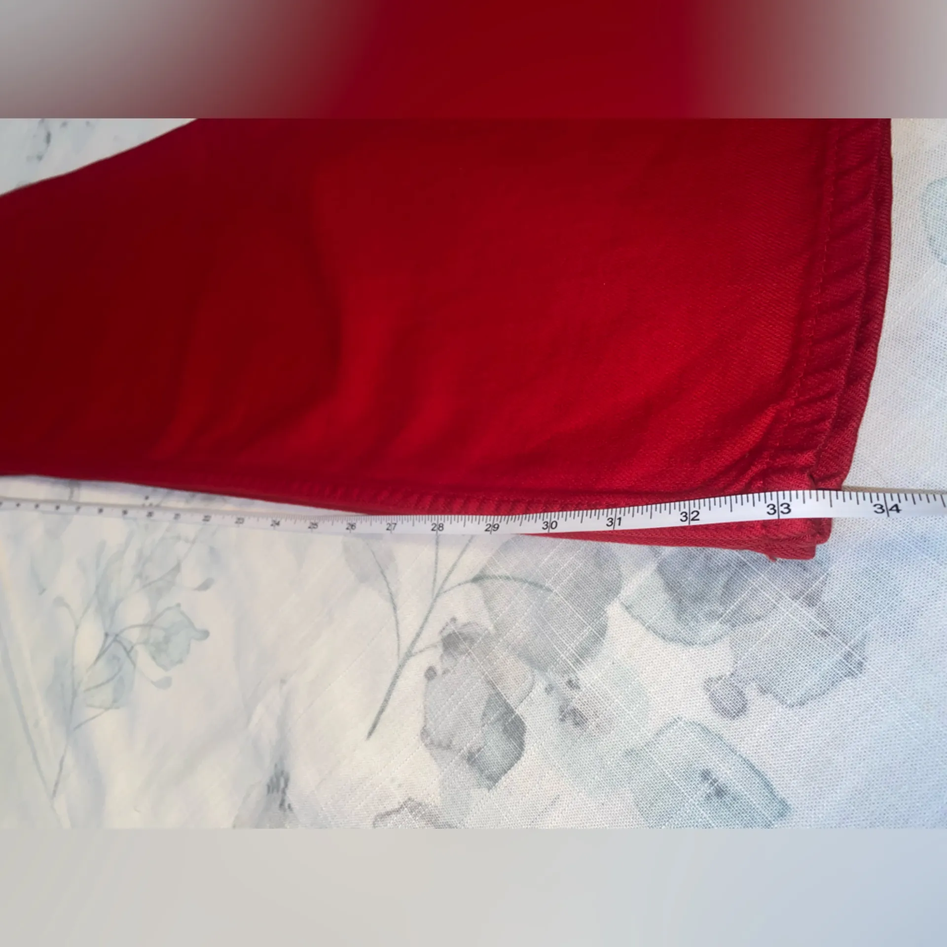 ZARA Red Mid Rise Straight Leg Jeans Z1975 Premium Denim SZ 4
New Without Tags - Image 11