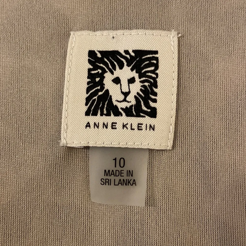 Anne Klein Dress size 10 brand new with tag length 38” bust 36” - Image 3