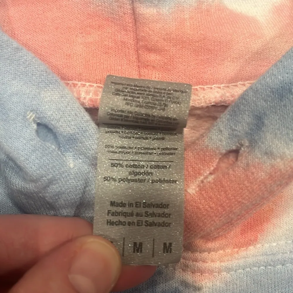 Gildan cape cod hooded sweatshirts size medium. - Image 7