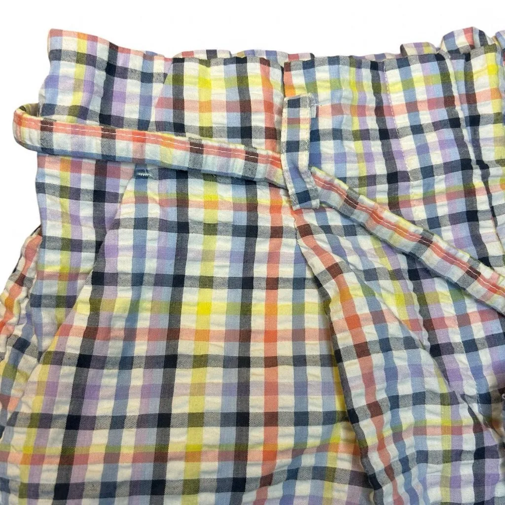 LOFT Gingham Paperbag Shorts – Size M - Image 5
