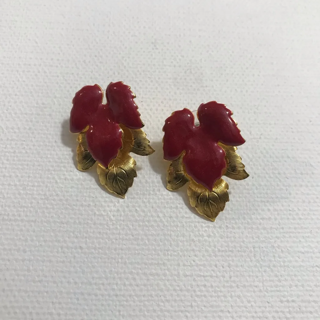 Vintage Gold Tone Red Enamel Fall Autumn Leaf Earrings - Image 2
