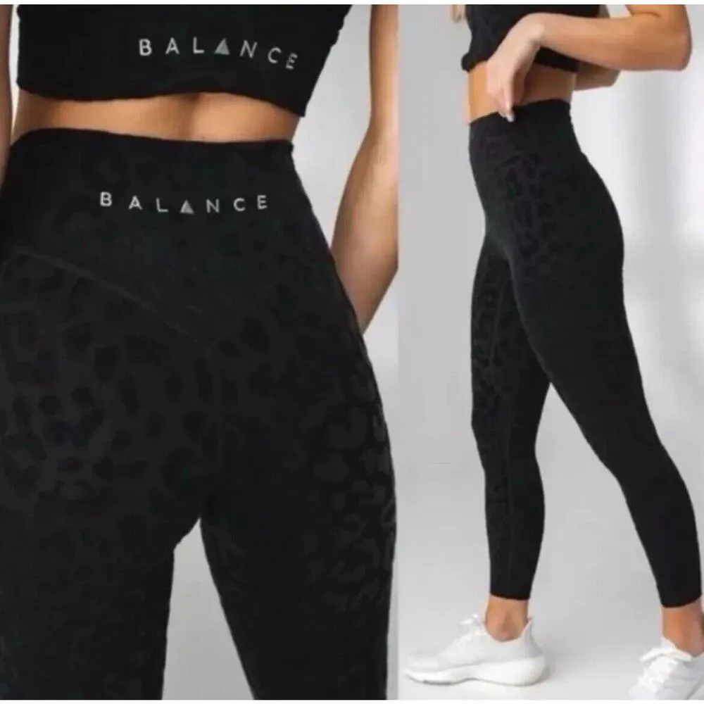 Balance Athletica Leggings Womens Sz Small Black Lux Panther Velvet Animal Print - Image 2