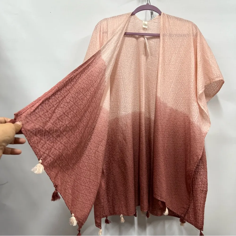 NWT Cato Kimono Top Womens One Size Bohemian Ombre Embroidered Tassel Detail - Image 4
