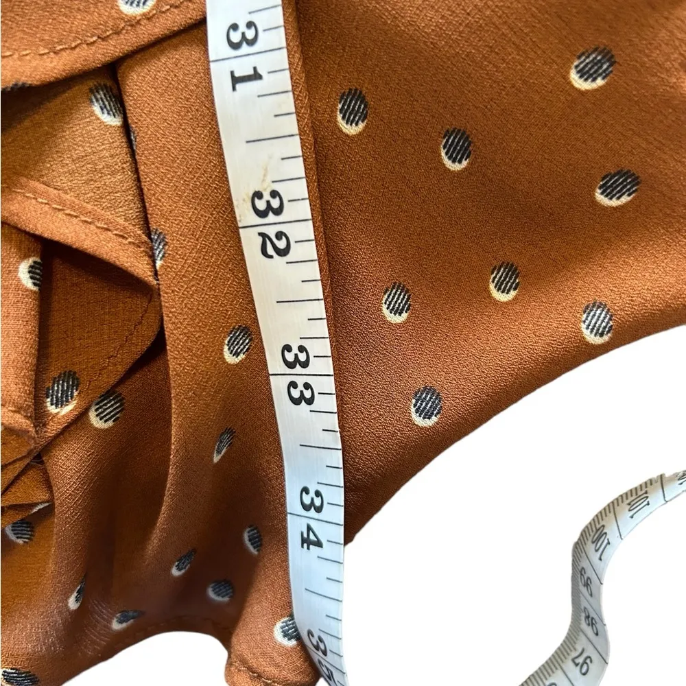 Storia brown V Neck Smocked Waist Ruffle Tier Hem Dress Size medium - Image 6