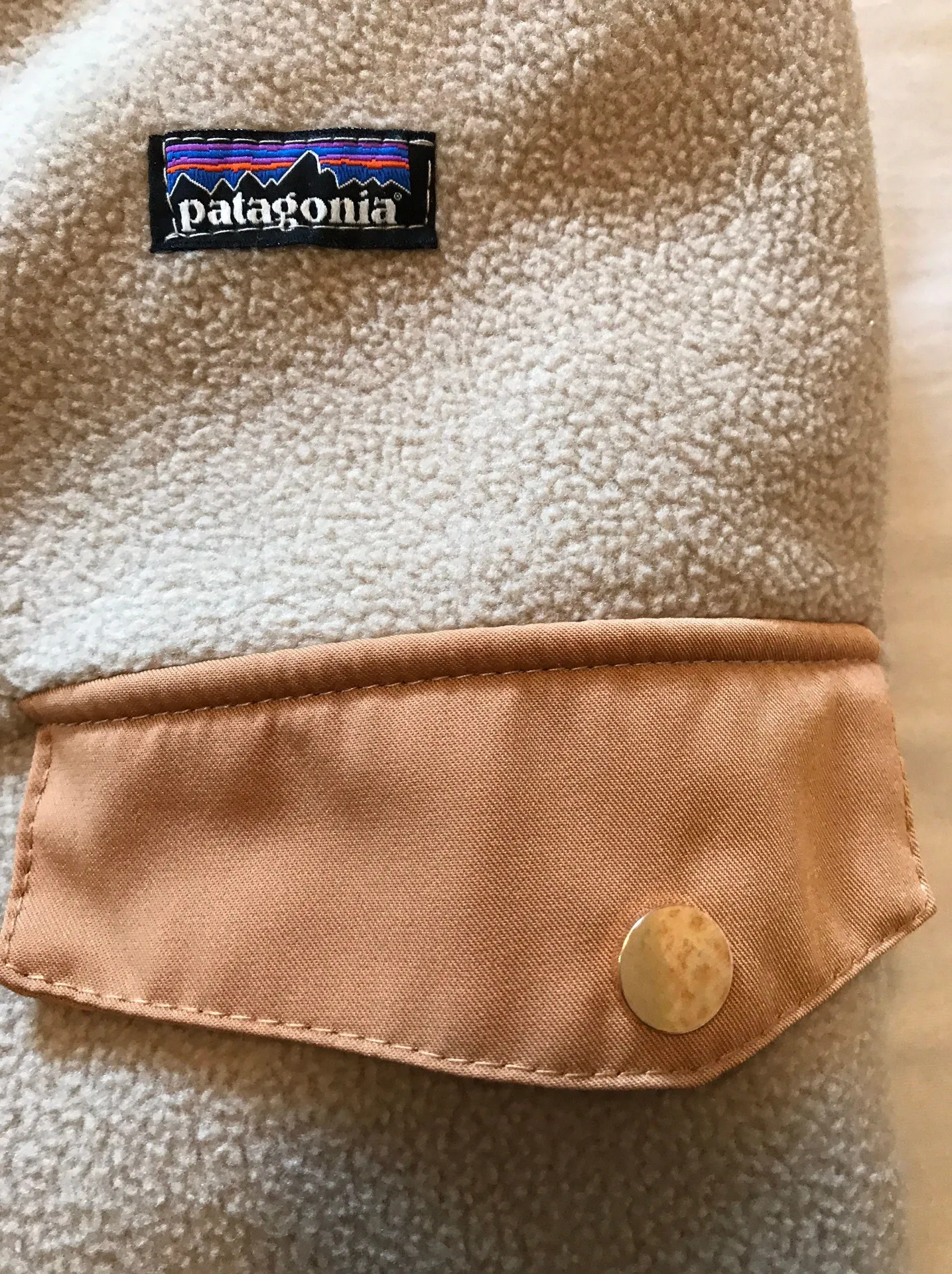 Patagonia Limited Edition  Fleece Pullover - Image 6