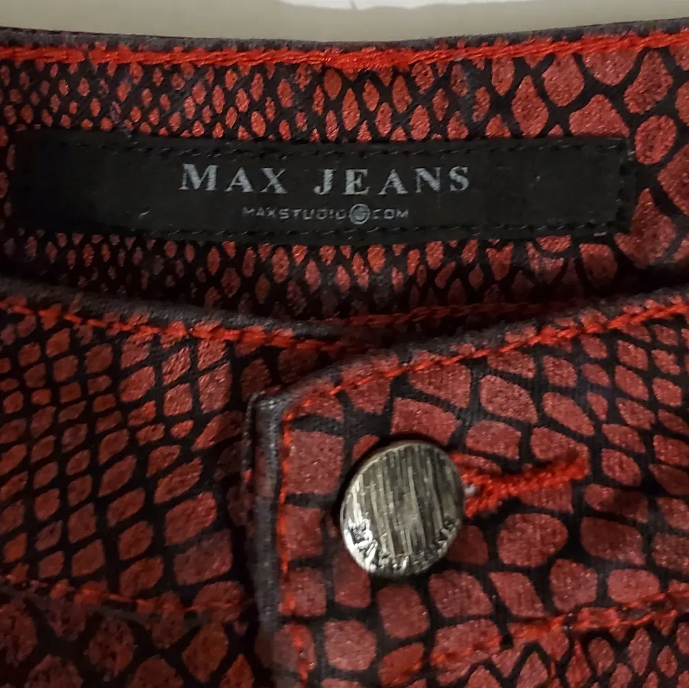 🔥SALE🔥Max Jeans Red & Black Reptile Print Skinny Jeans 8 - Image 2