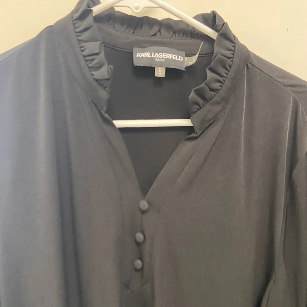 Karl Lagerfeld black blouse women’s size medium - Image 3