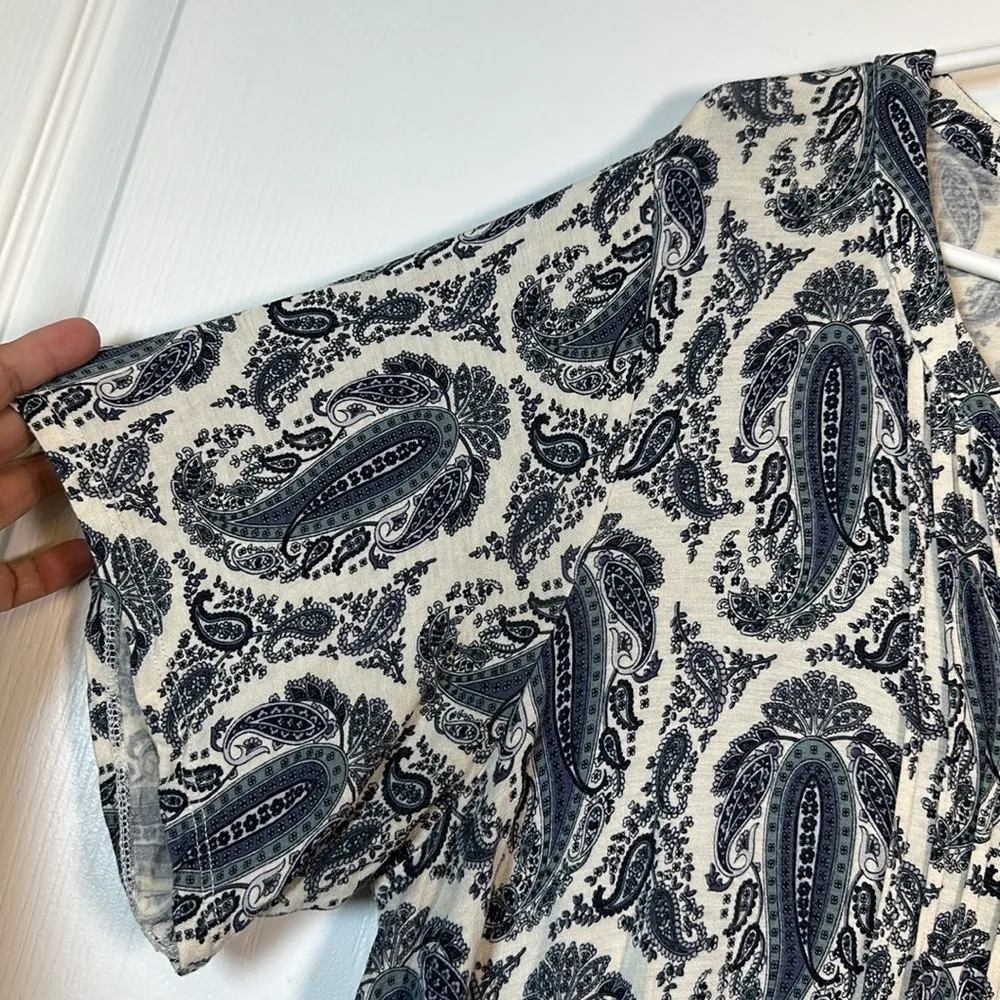 Rose + Olive Cream Navy Blue Paisley S/S Blouse Shirt Tunic Size 1X EUC #0588-OC - Image 4