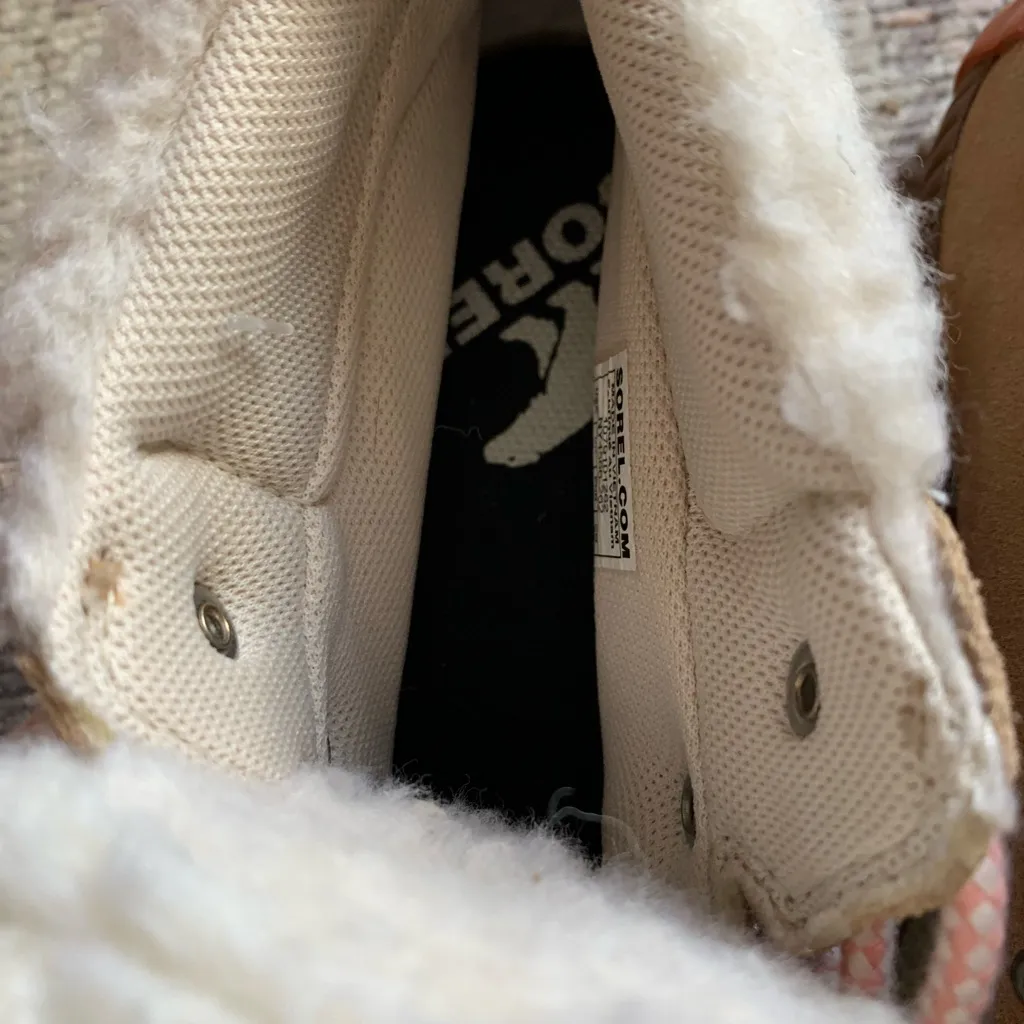 Sorel Like New Shoes Ankle Boots Brown Pink Women Size 5 Winter Boots Snow - Image 4