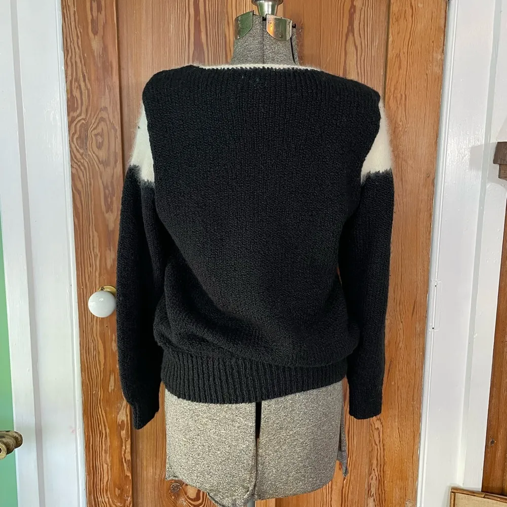 Vintage Donagain Angora Wool Blend Floral Appliqué Knit Sweater Size Medium Black - Image 6
