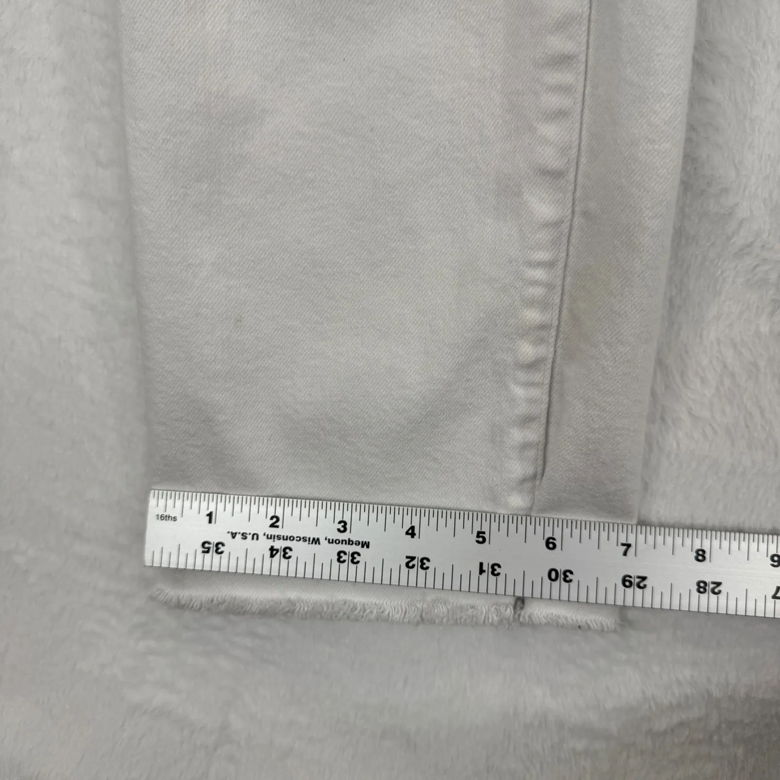 Good American White High Rise Straight Leg Frayed Hem Jeans Size 14/32 READ‎ - Image 5