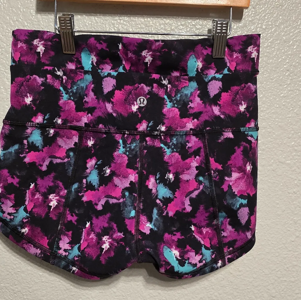 Lululemon Wunder Short 2" (Full-On Luxtreme) - Image 4