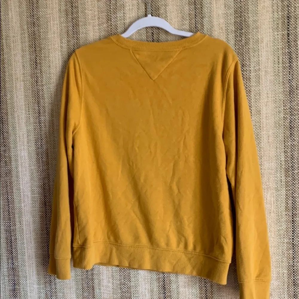 Tommy Jeans Mustard Sweatshirt Womens Casual Size M Top Shirt Pullover - Image 4
