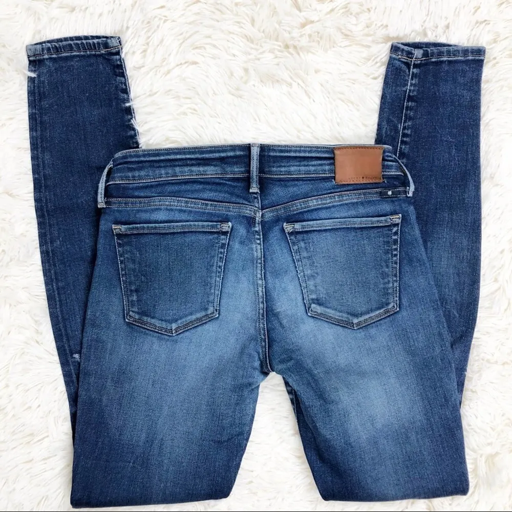 Lucky Brand Lolita Distressed Skinny Jeans Size 00 - Image 5
