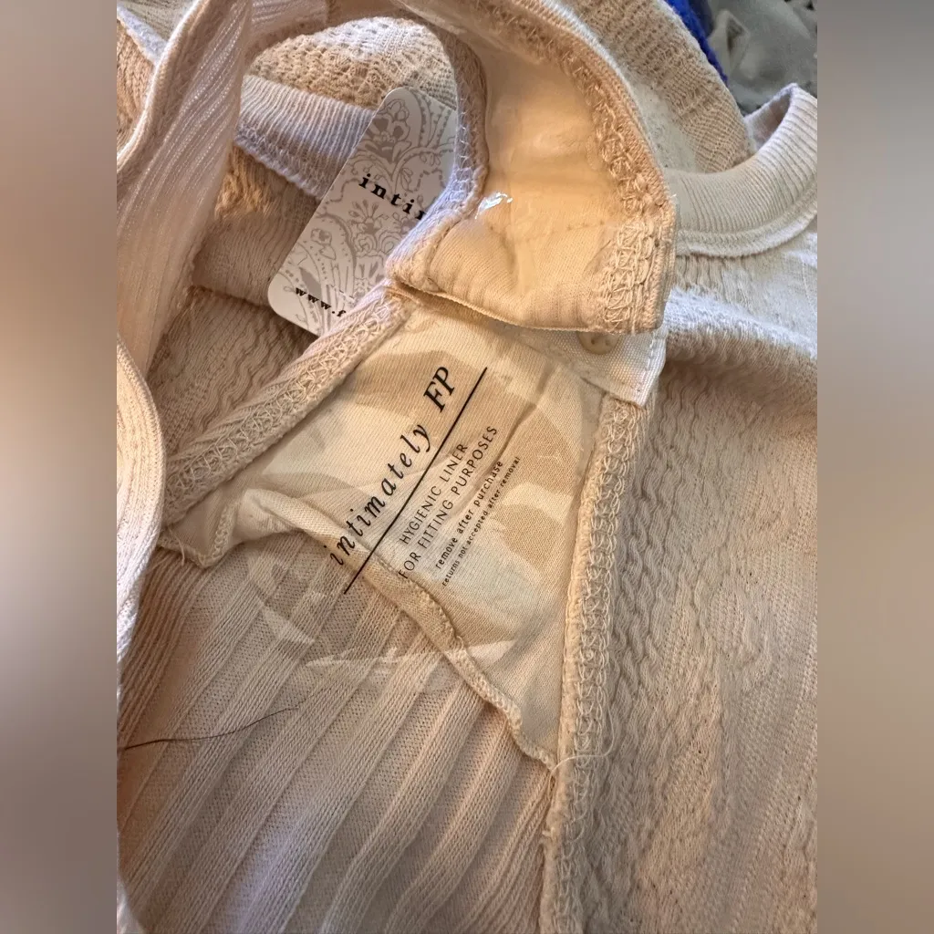 Intimately Free People Body Suit Long Sleeve Cream Chain Link Stretch Knit NWT - Image 7