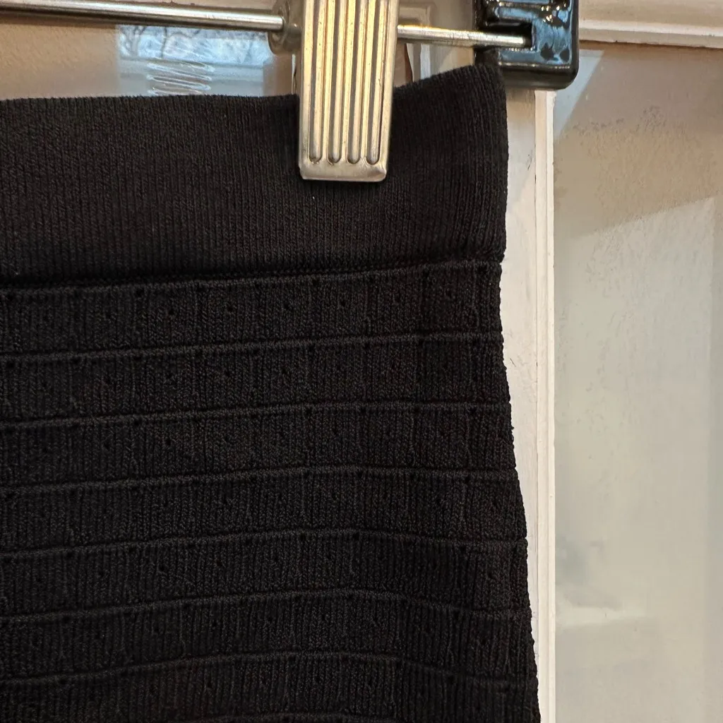 House Of Harlow 1960 Women's Size XS Stretch Knit Sweater Skirt Black White NWT - Image 2