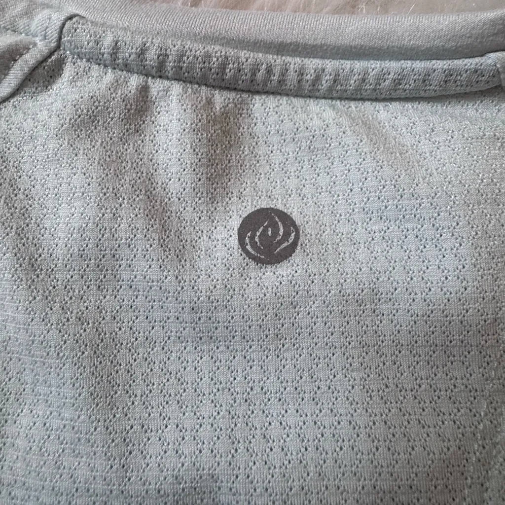 Apana Size S Light Blue Women's Yoga Top - Image 5