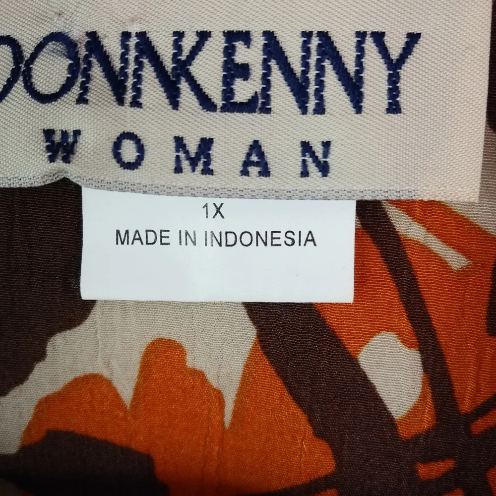 DonnKenny 1X Orange Abstract Fall Leaves Top Plus - Image 5