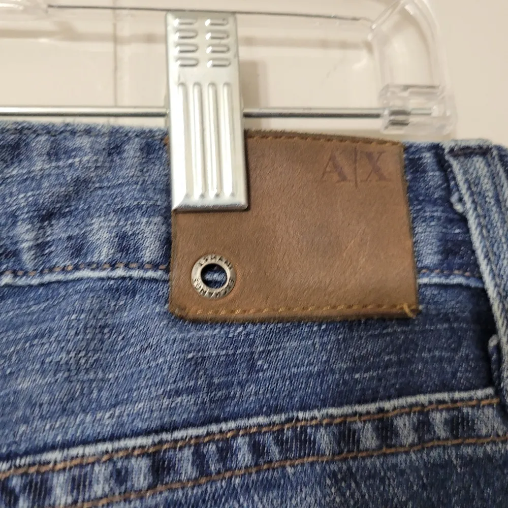 A/X Armani Exchange Women’s Skinny Leg Low Rise Embroidered Jeans Size 0 - Image 9