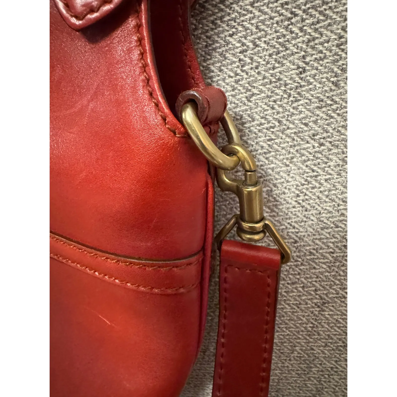 VTG Gucci Jackie Handbag Womens Red Calfskin Leather Top Handle Shoulder Strap - Image 12
