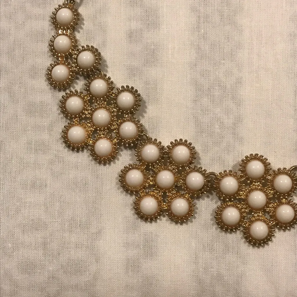 White and Gold Statement Necklace - Image 2