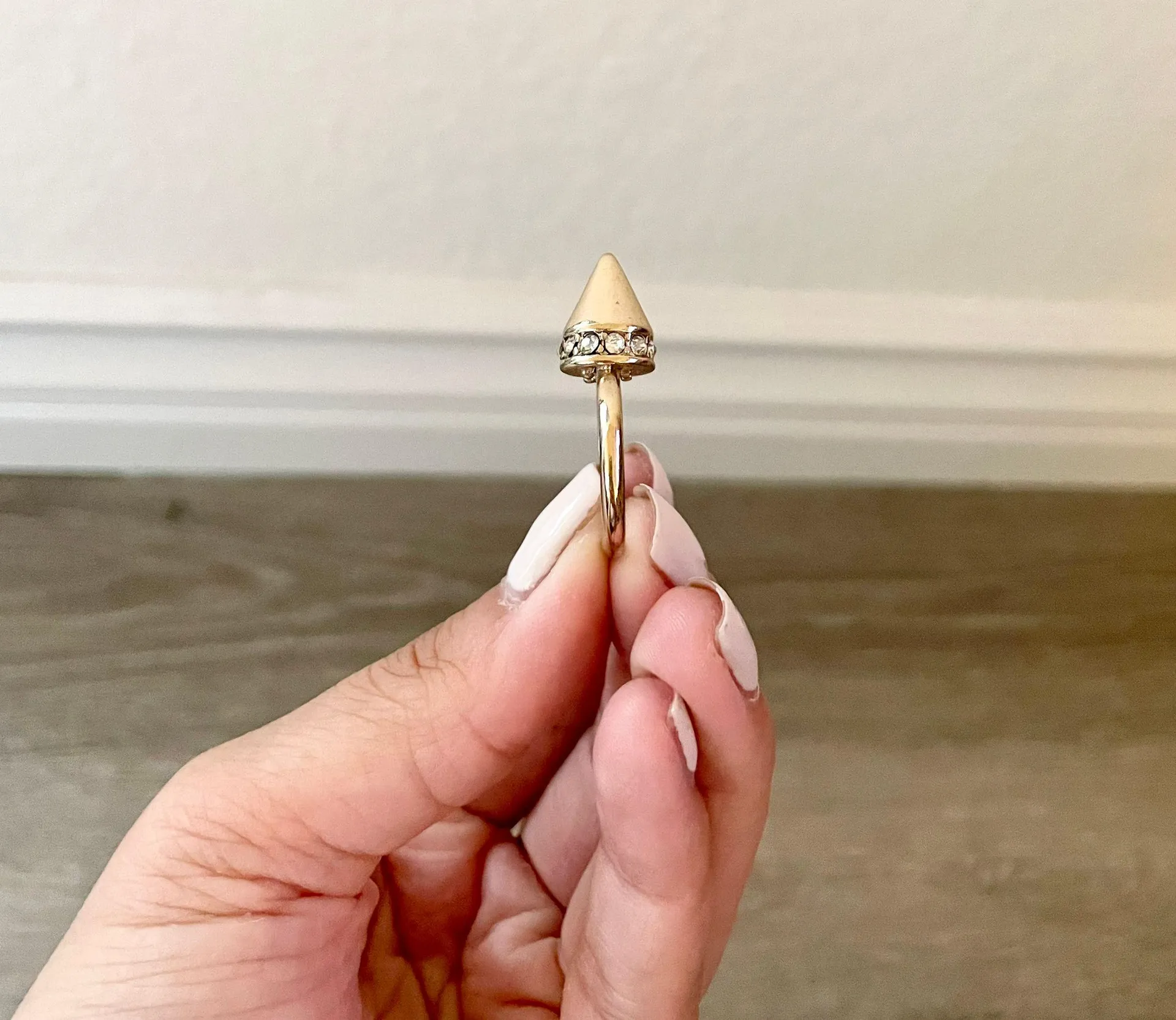 Missguided Gold Rhinestone Pointy Ring 6/6.5 - Image 2