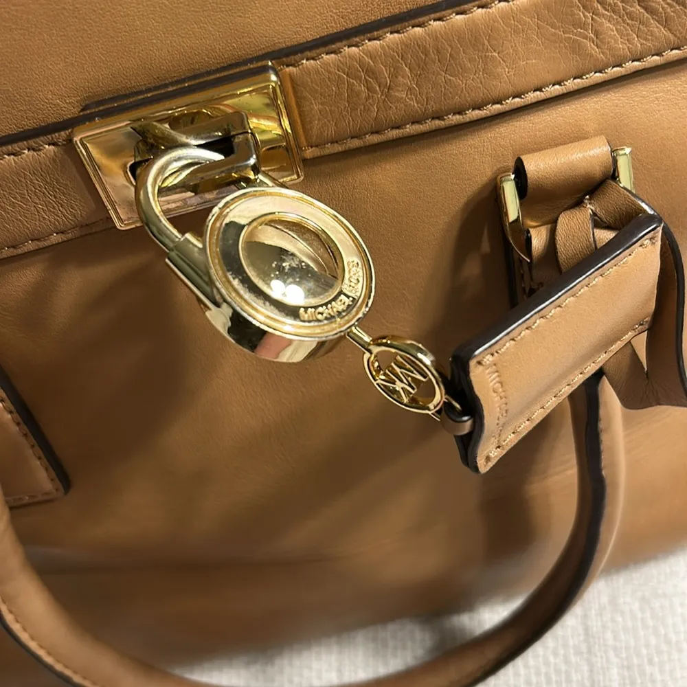 Michael Kors Hamilton Traveler Leather Satchel - Image 11