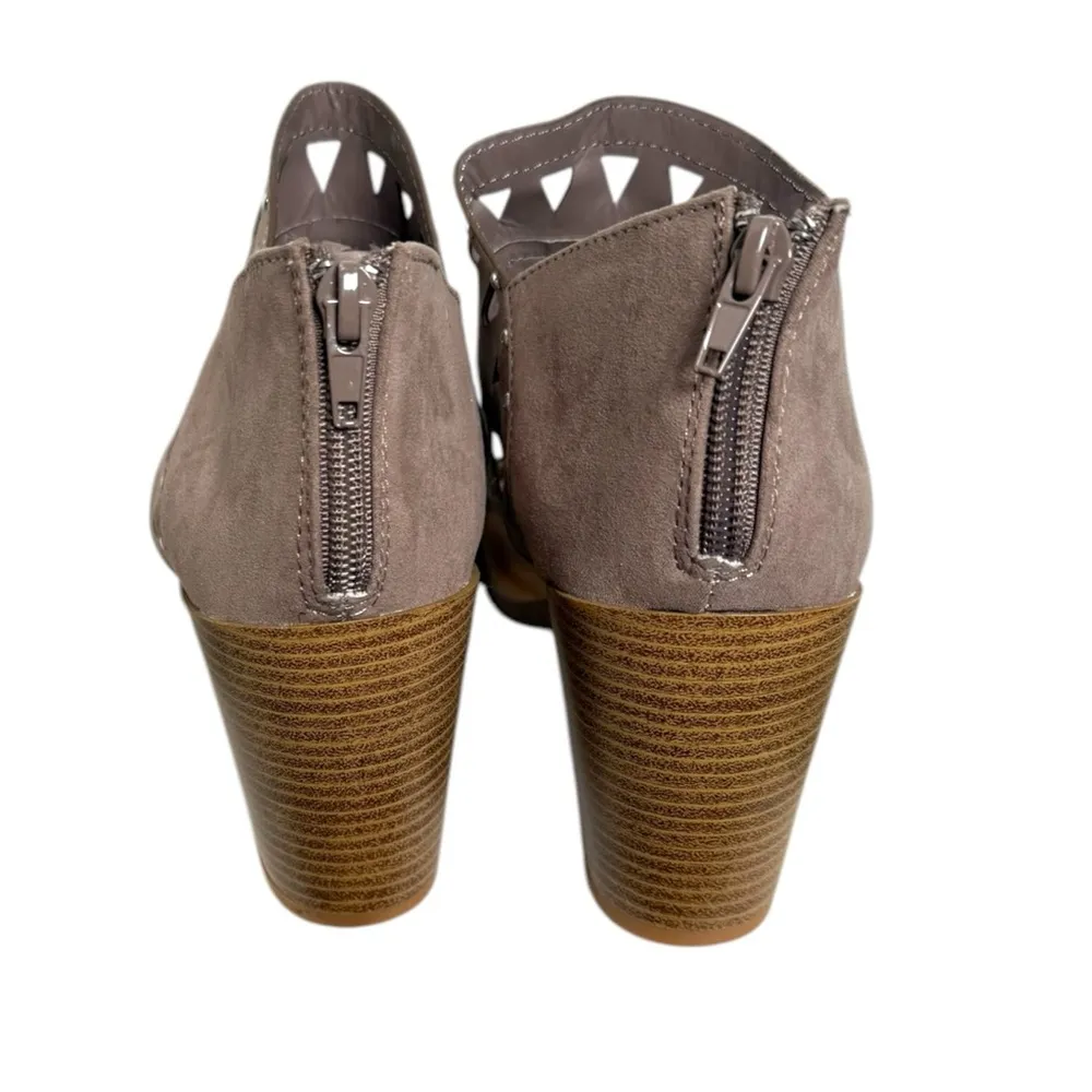 Boutique faux leather boho laser‎ cut open toe heels 9 - Image 4