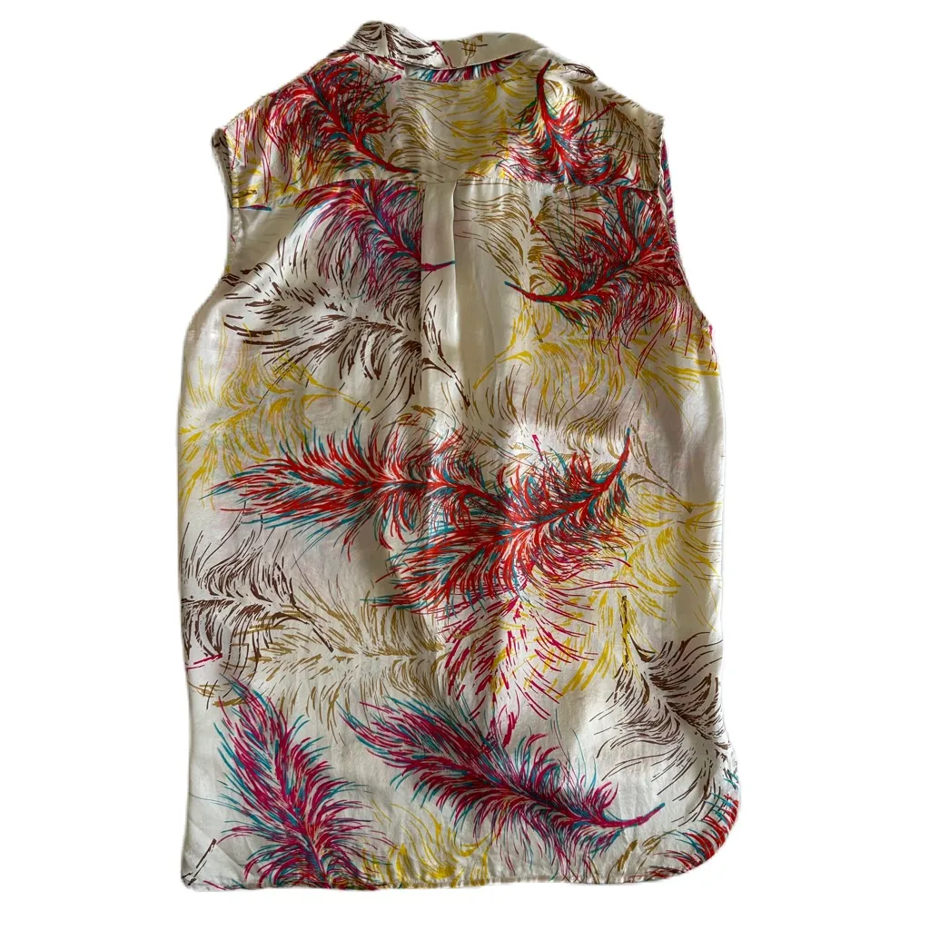 CAbi Women's Cream Patterned Silk Sleeveless Button Up Blouse‎ Medium #385 - Image 2