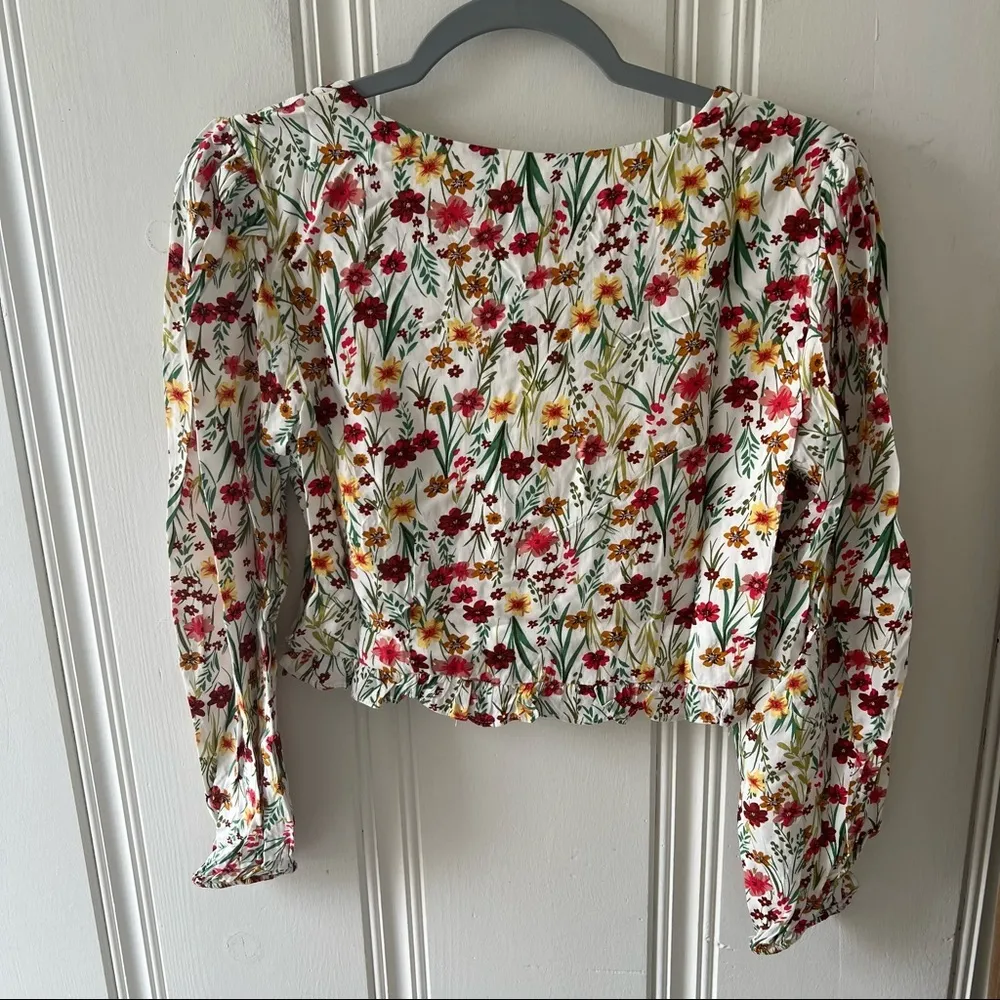Lost + Wander Renee Long Sleeve Floral Summer Spring Cropped Top Medium NWT - Image 10