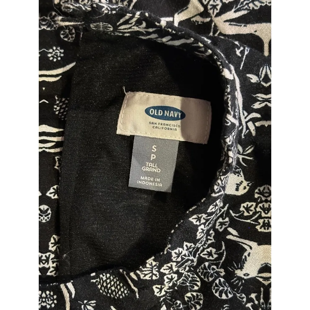 Old Navy Small Black and White Whimsical fairytale forest dress - Image 15