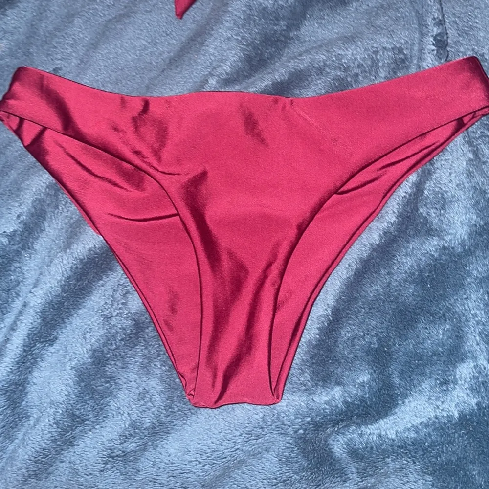 Maroon Bikini set - Image 3