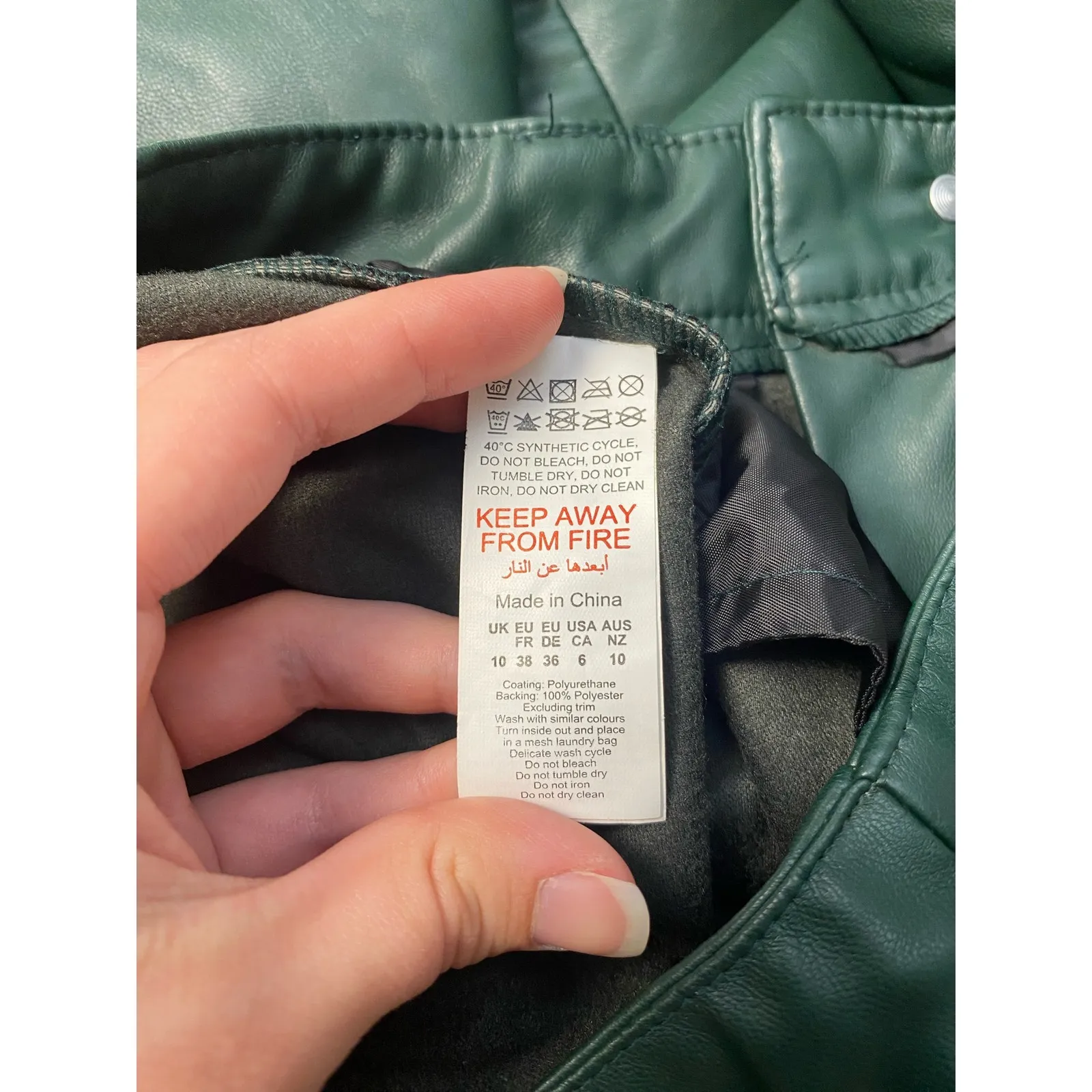 Pretty Little Thing NWT Bottle Green Faux Leather Wide Leg‎ Pants Size 6 - Image 8