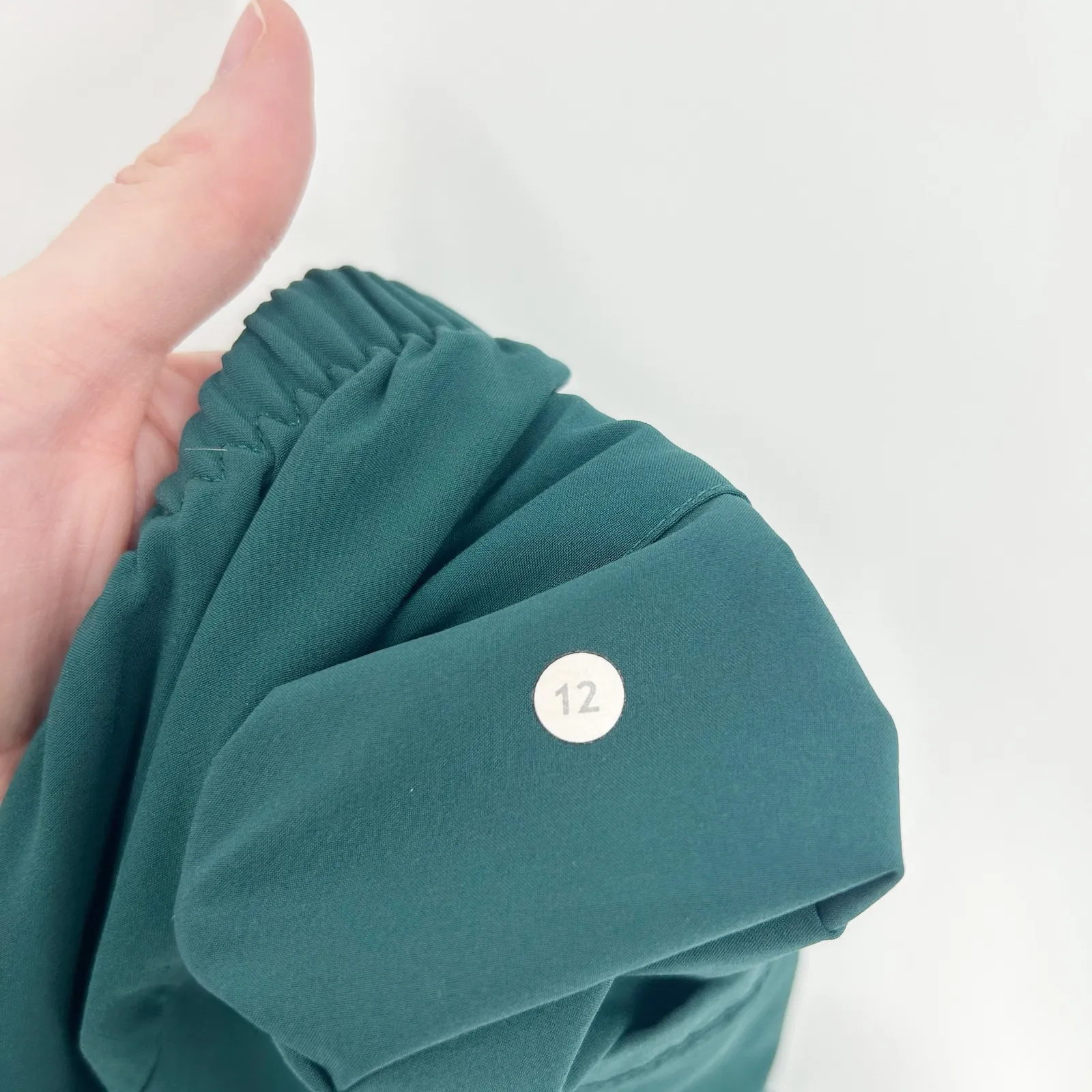 Lululemon Womens Spring Break Away Active Gym Running Shorts Size 12 Deep Green - Image 7