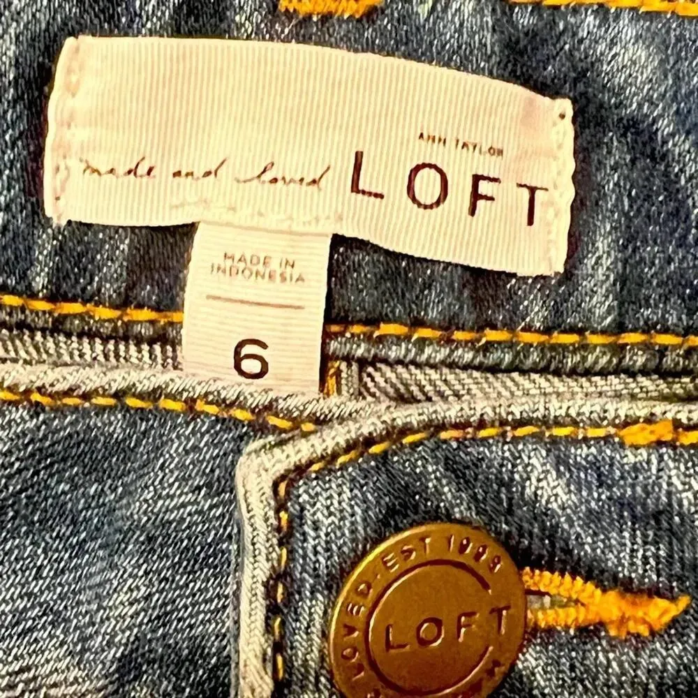 Loft Women's Split Front Jeans Skirt Blue Size 6 - Image 5