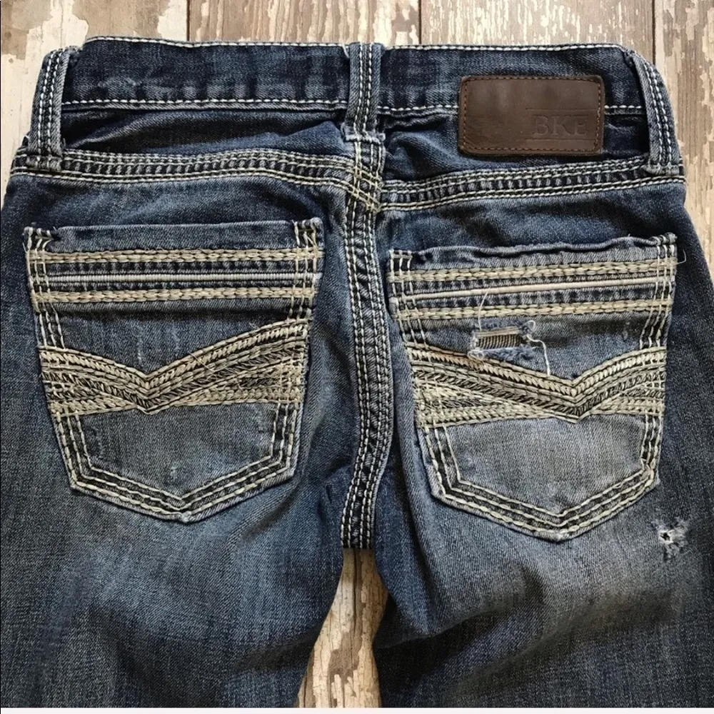 BKE Aiden Straight Distressed Jeans Size 26 Short - Image 8