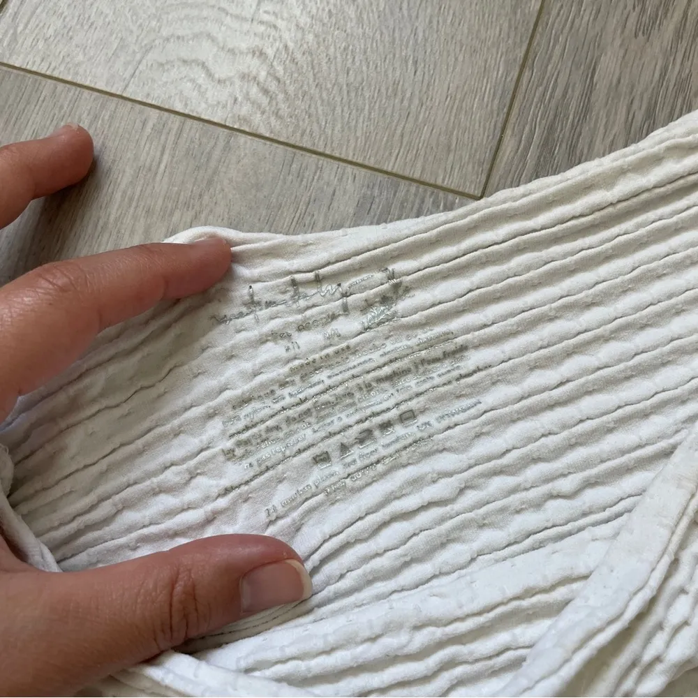 Free People Off the Shoulder Textured Stretchy Crop Long Sleeve Top White (M/L) - Image 3