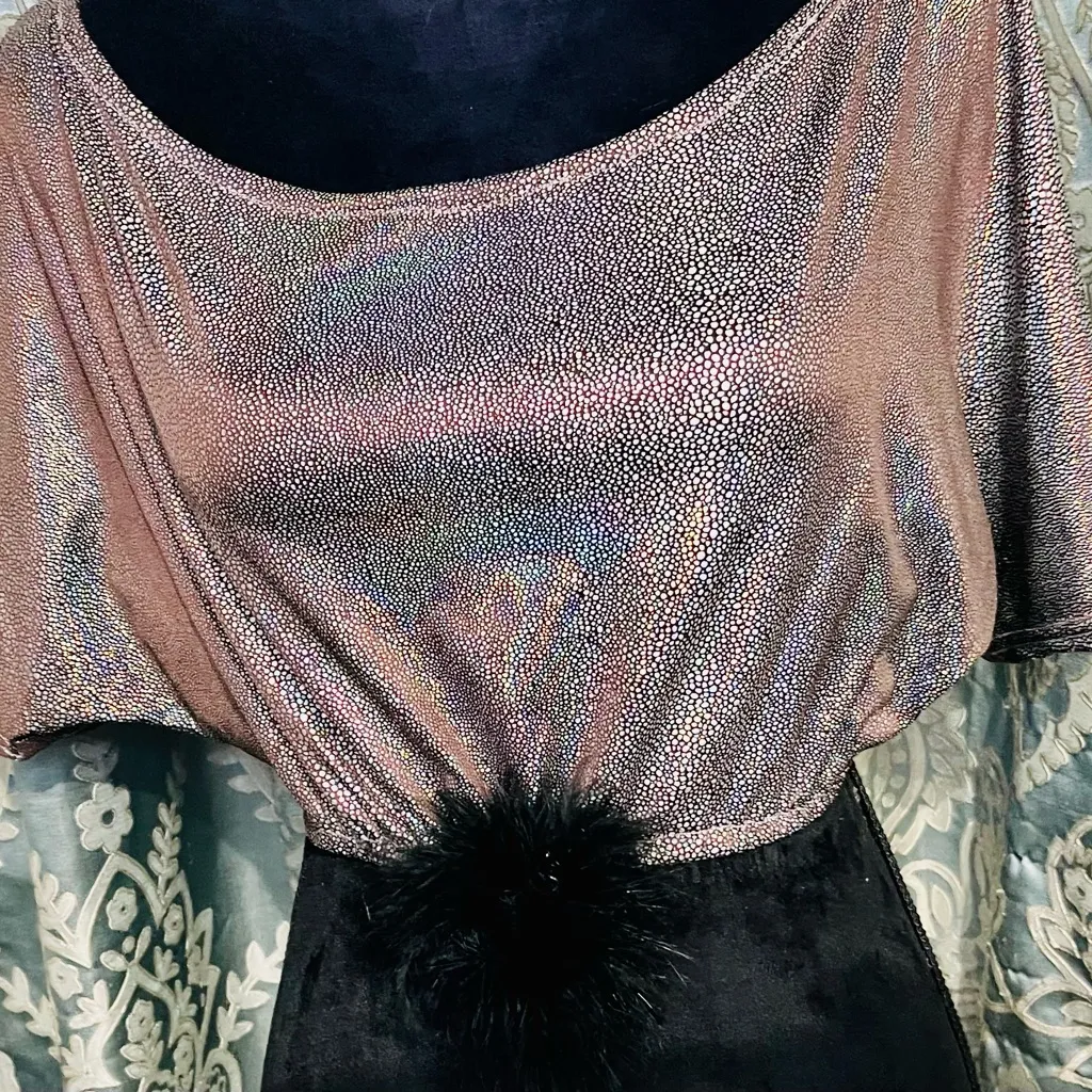 Glam Top Size Medium Super Cropped Feather Accent Short Sleeved Holographic - Image 4