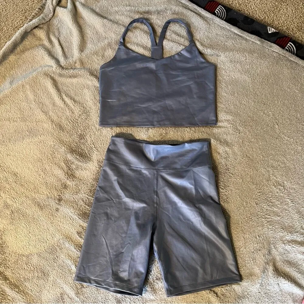Abercrombie & Fitch Metallic Crop Top and Bike Shorts Set Athleisure Size Medium - Image 3
